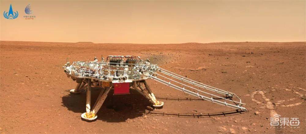 来自火星的旅拍!祝融号传图回家,我国火星探测圆满成功