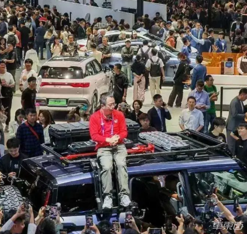 车模失业老板当网红,北京车展成小米车展!除了热梗还有这五大行业真相