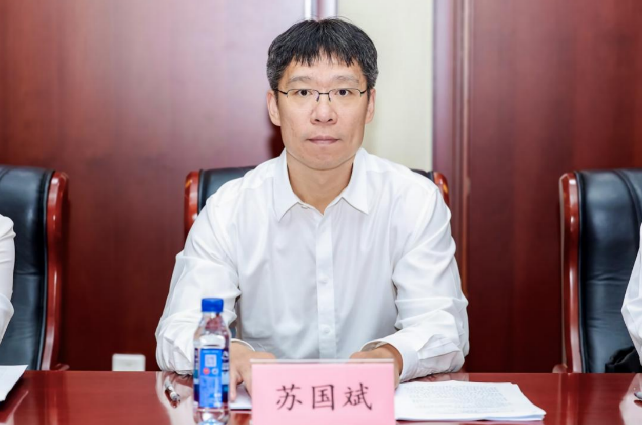 2026世界智能网联汽车大会10月21日-23日召开,智能汽车走上规范化发展道路