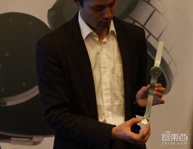 众筹1亿日元索尼电子纸手表入华 我们对话了它的创造者