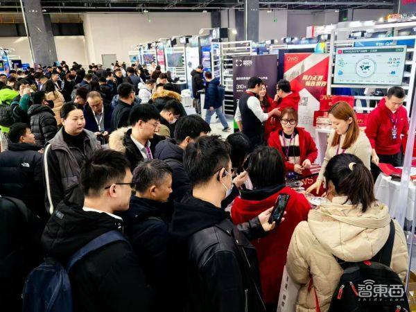 一场面向算力产业的超大规模会议|第十九届中国IDC产业年度大典圆满闭幕!