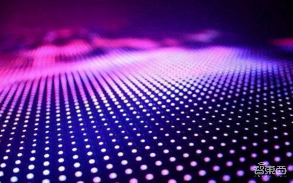 TCL瞄准百亿MiniLED市场,从百吋8K大屏到卷轴屏,秀数十款重磅产品