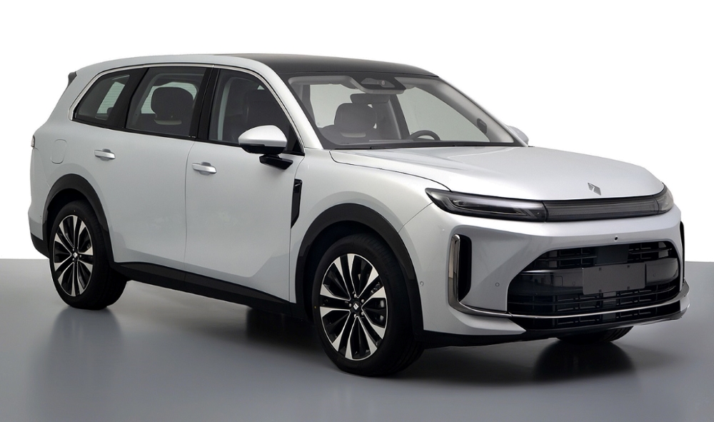 华为宝骏首款合作车型亮相，小鹏G7增程版也来了！9月工信部车展8大新车解读