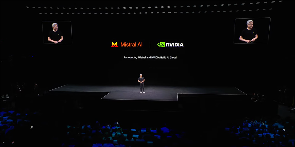 黄仁勋巴黎演讲:欧洲在建20座AI工厂,两年AI基建算力将增长10倍