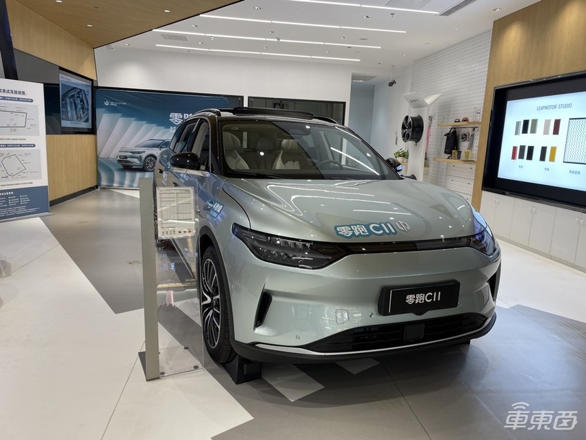 等等党败了!2022电动车集体涨价,特斯拉比亚迪涨最多