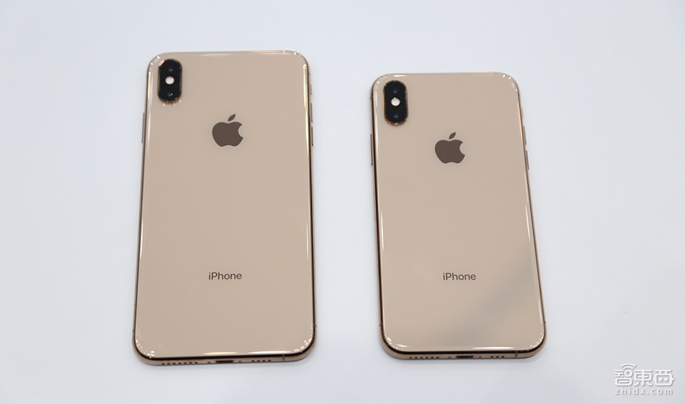 iPhone XS创八项纪录发布！最贵、最大、最强AI芯片，双卡特供中国【体验视频】