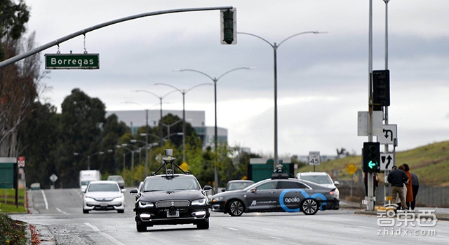 百度CES出海记：用中国速度给世界打造AI平台