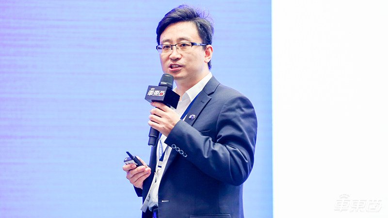 地平线李星宇:无人车算力需达到人脑级!今年推新一代自动驾驶芯片