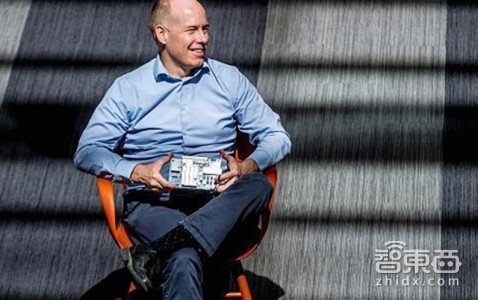 微软AI芯片Brainwave开放云端试用版 比TPU快5倍