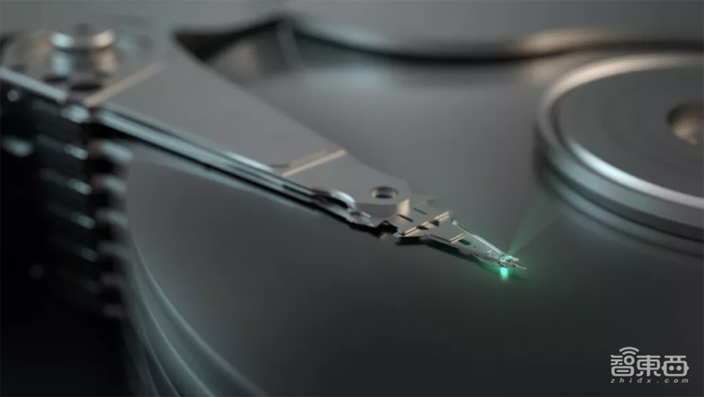 怕华为存储增长太快?美国政客要希捷向华为断供硬盘