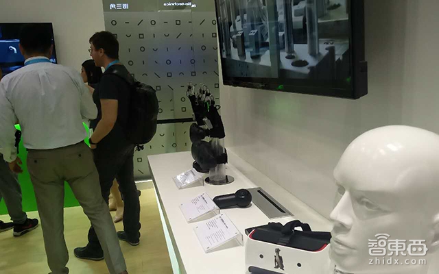 CES Asia 2017首日:消费电子展变“车展”VR冷清中蓄力