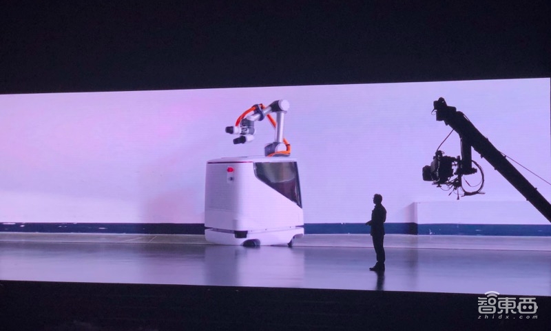 新造车最长续航诞生！爱驰U5交出560公里答卷