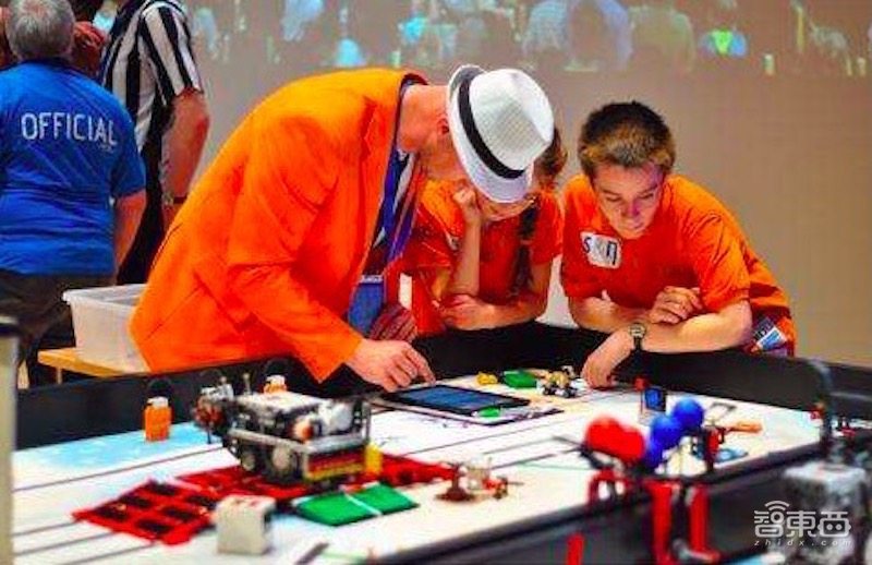 机器人竞赛成国家级赛事！短短几十年成就新产业