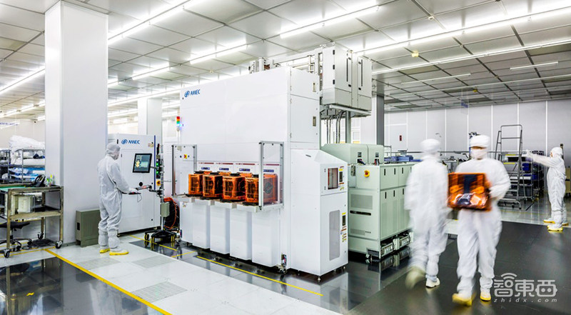 芯片制造“大国重器”背后的九九八十一难