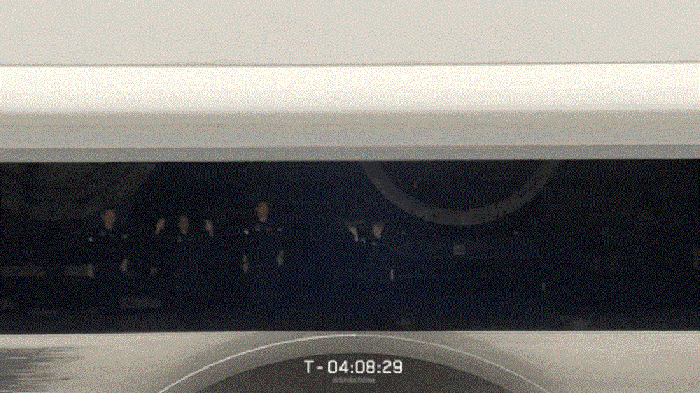 人类首个全平民太空旅行！马斯克送4位乘客去太空玩3天