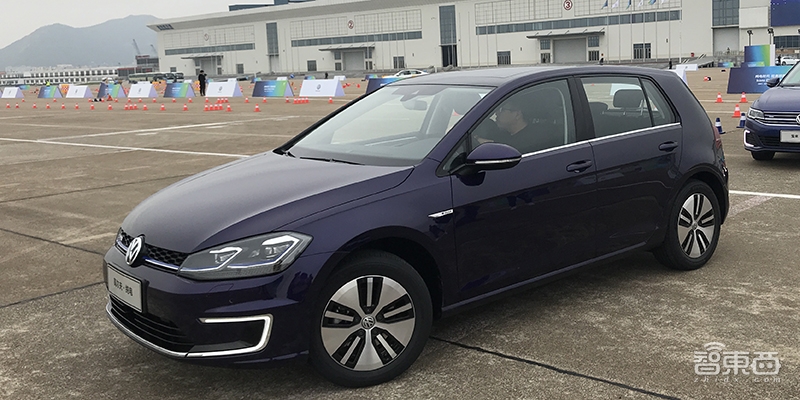 刚刚,大众三大神车齐推电动版!为电动化拼了