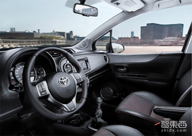 都说CES变车展了 不过是来刷存在秀肌肉的