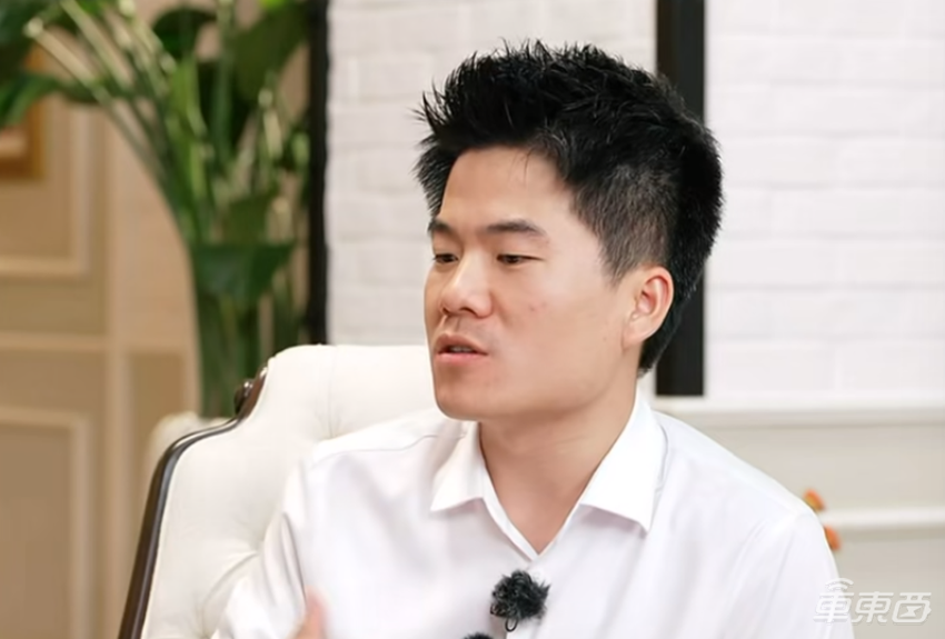 余承东剧透第四界!首次回应问界品牌卖身赛力斯,澄清“华为发明主动安全”