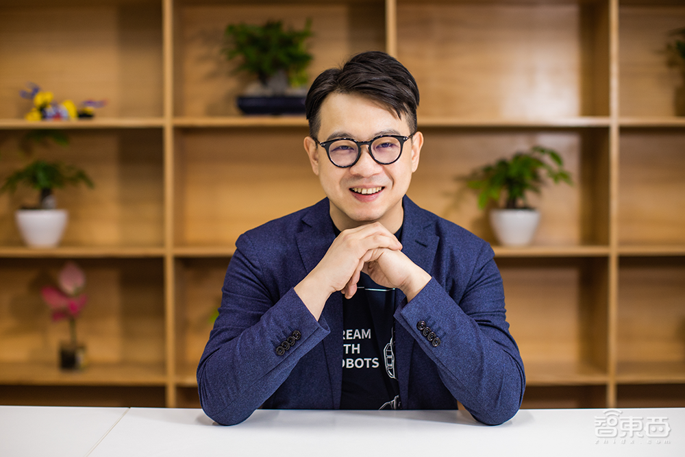 腾讯、工行、讯飞押注,人形机器人第一股来了!