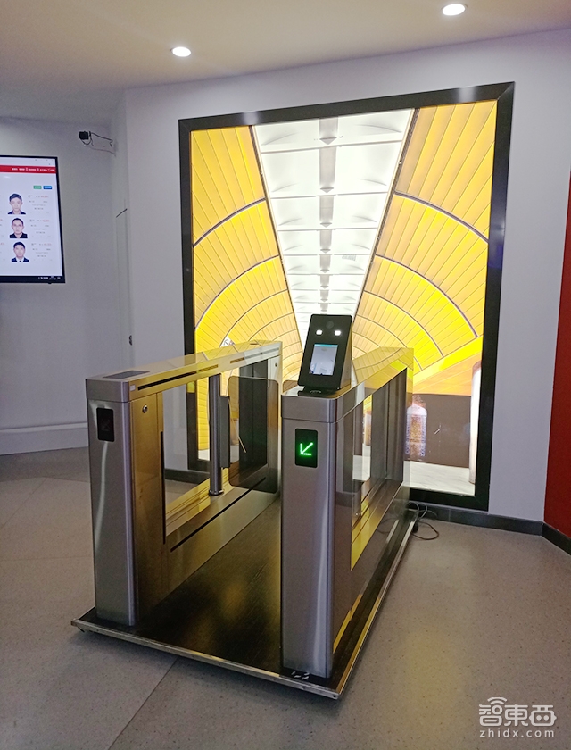 攻下80家銀行，打造垂直孵化器，探秘云從科技別具一格的AI落地之路