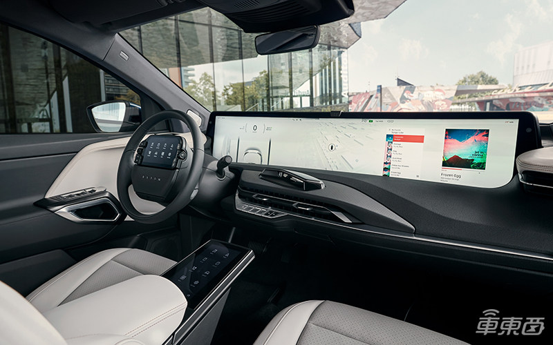 拜腾M-Byte动力和底盘抢先体验!量产顺利推进,内饰大屏就绪