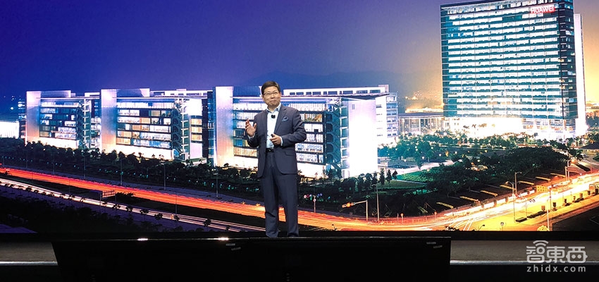 AT&T爽约又怎样?华为Mate 10正式杀入美国 拼抢iPhone市场