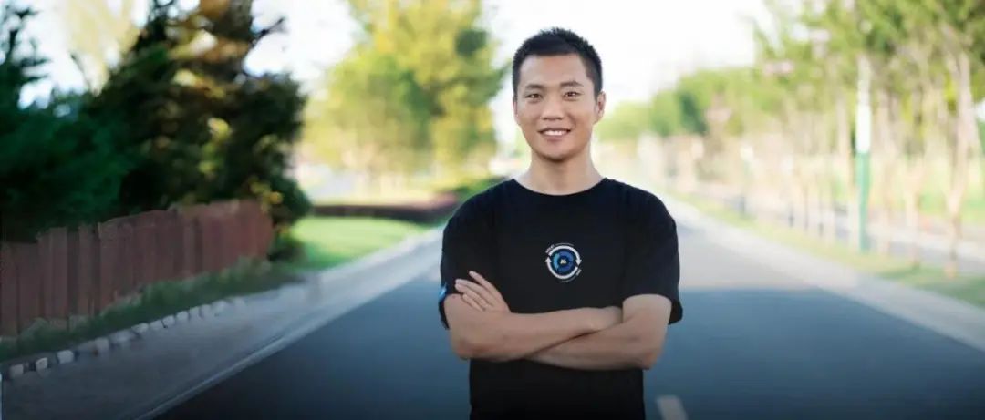 奔驰与Momenta官宣合作！新车用上中国辅助驾驶方案