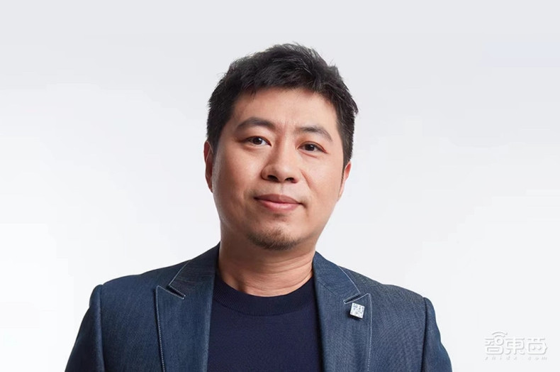 大模型火遍两会！雷军等20位代表热议AI，Sora高频出场，靳东深感受影响