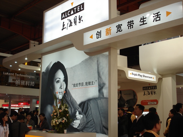 智东西晚报周末版:美军与苹果合造穿戴设备