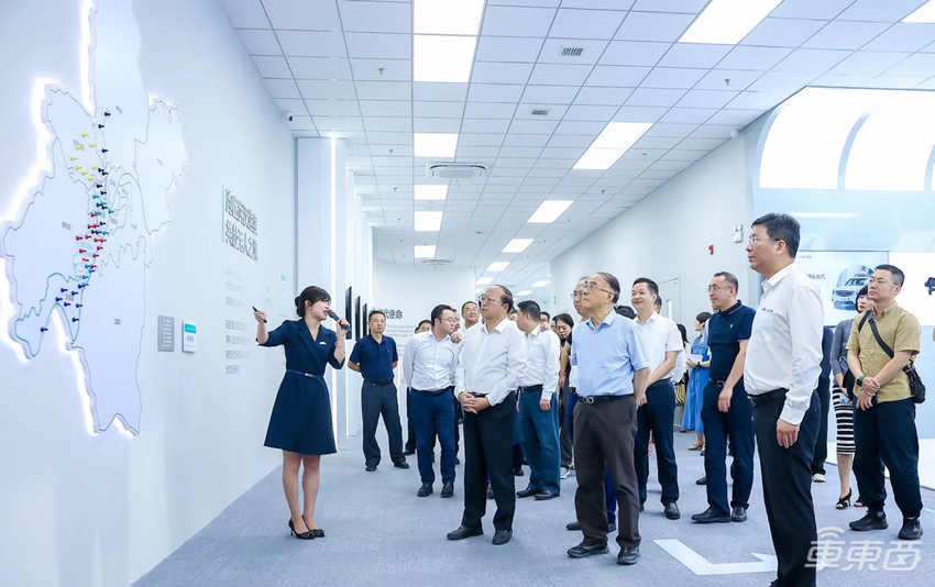 百度助力武汉打造“自动驾驶第一城”中国车谷落地“国家级”平台