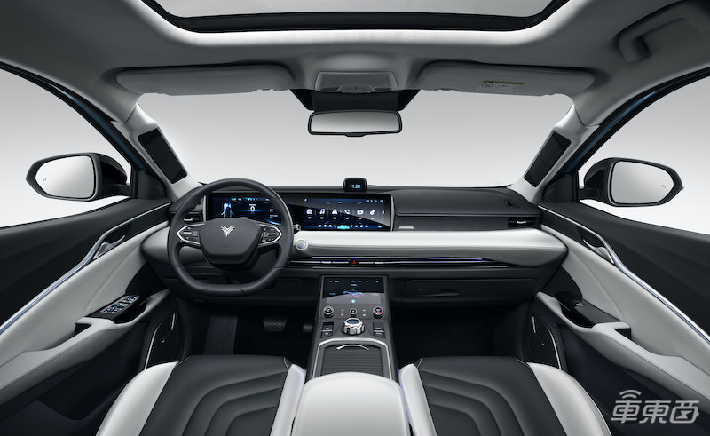 哪吒U上路实测 二线新造车里为何哪吒卖的最好?