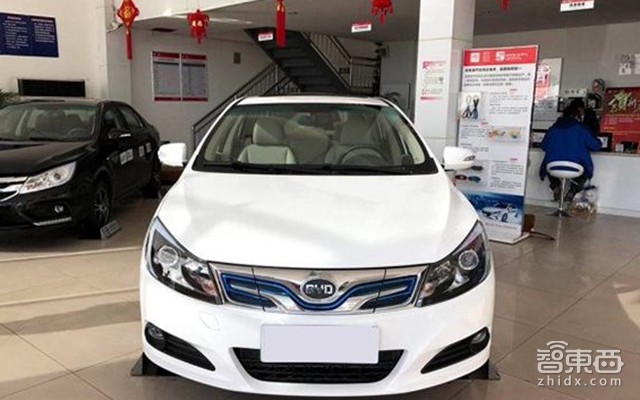 三倍价格里程还少 高价短腿的蔚来电动车们怎么卖？