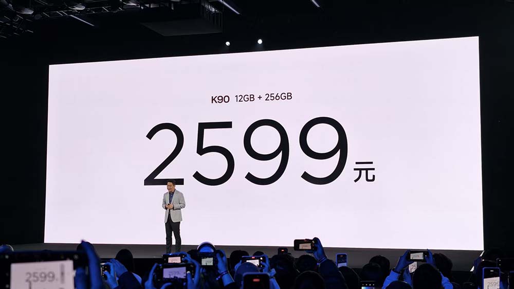 刚刚,红米“宣战”小米,陈奕迅点赞K90 Pro Max:好好听