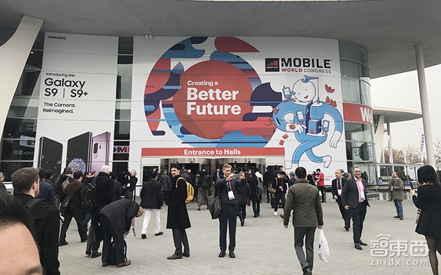 MWC现场深度：手机电脑通通被AI，5G真来了！