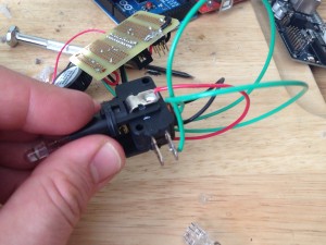 拯救喵星人 树莓派自动喂猫器机