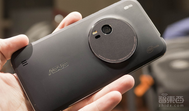 华硕IFA黑科技盘点:不止手表和变焦镜头手机