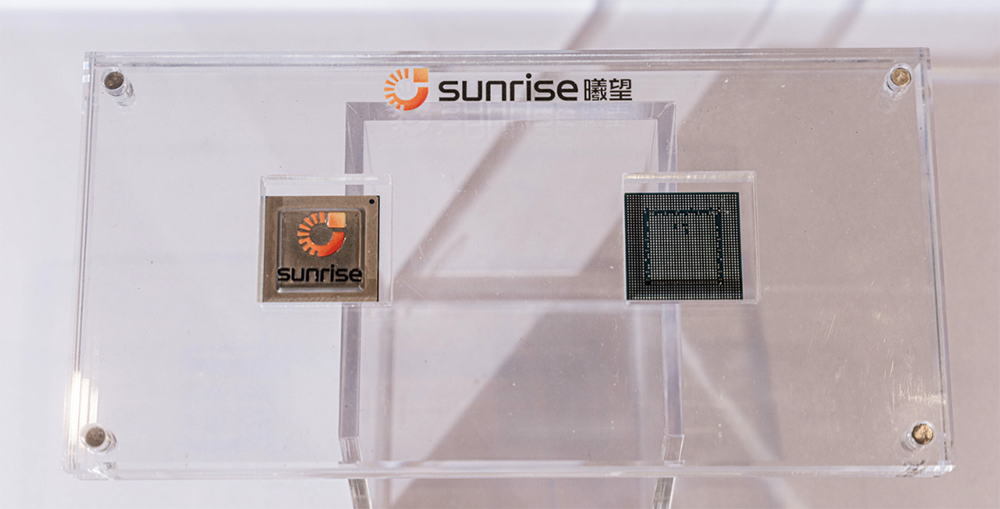 国产推理GPU问世!首用LPDDR6,性价比飙10倍