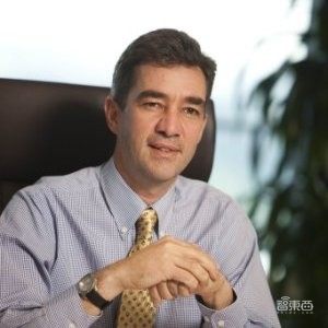 小米海外干翻三星苹果?三位“天降猛男”成定海神针