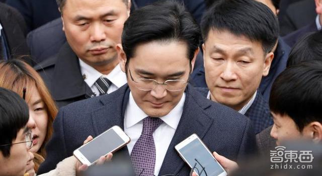 智东西晚报:前宝马CFO跳槽法拉第未来 索尼更新PS软件提升VR性能