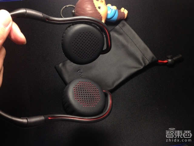 戴上后简直想冲出去跑步 – 魔调智能无限运动耳机体验