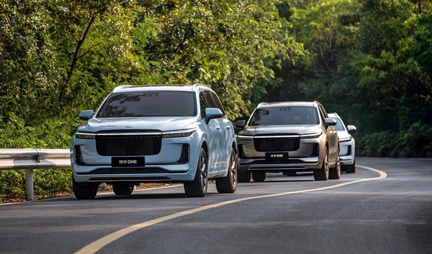 长途试驾国产电动神车理想ONE：烧油发电能跑800公里！