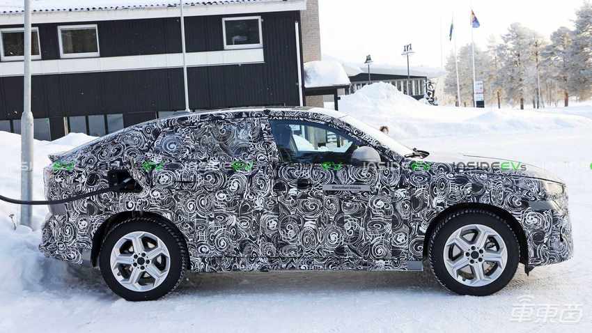 宝马两款纯电谍照曝光，明年将正式上市