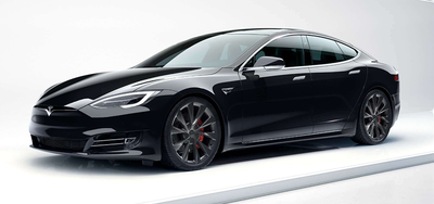 特斯拉官方公布车辆电池衰减情况 20万英里后仍拥有85%容量