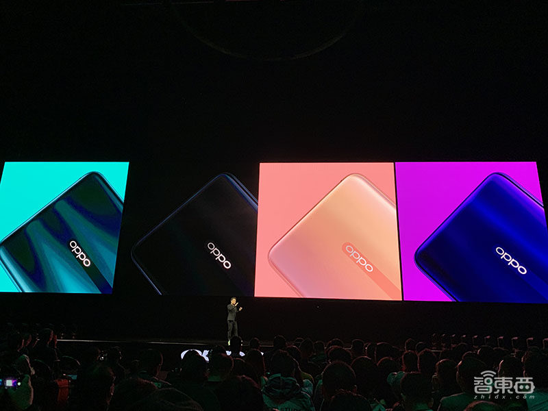 OPPO公布Reno系列首款新机:潜望镜头10倍光变,标准版2999起!