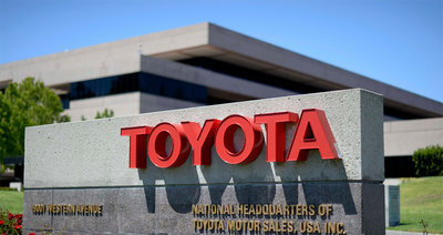 三个月净赚570亿的丰田CEO慌了！不改变，将无法生存