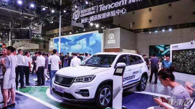 腾讯长安合作车载系统首次亮相 微信车载版终于来了！