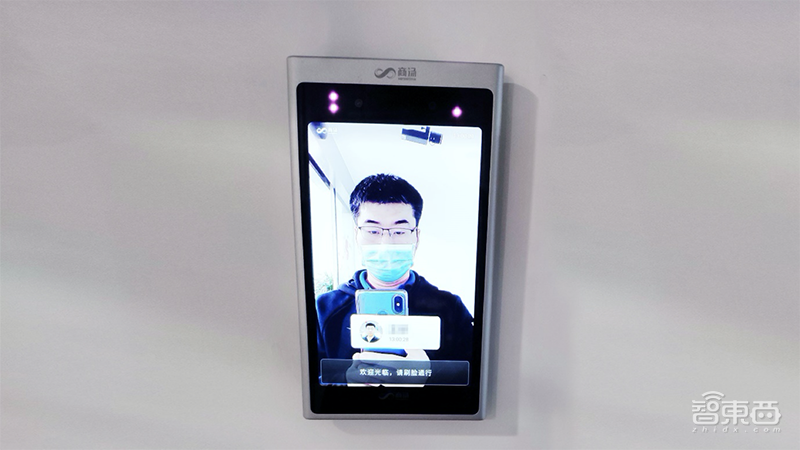 中国科技大战新冠肺炎！追着病毒打，排查消毒看病制药全面阻击