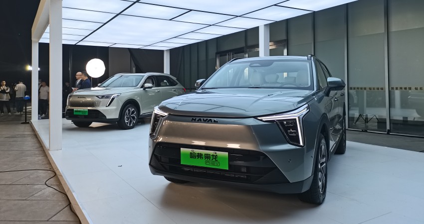 哈弗枭龙13.98万起售，首搭长城Hi4电混四驱系统