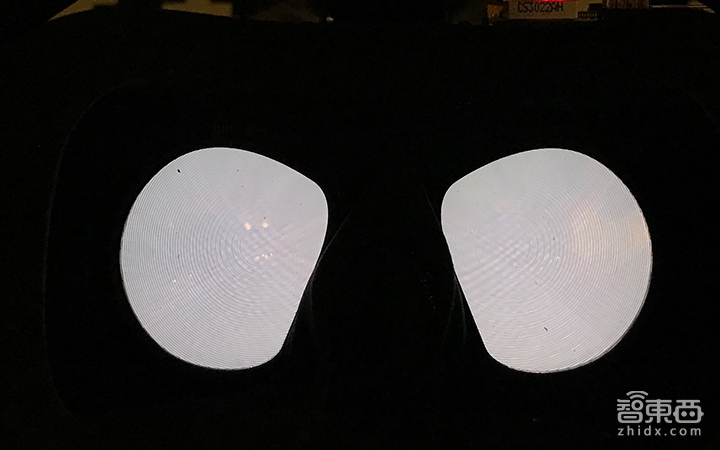 独家体验英特尔Alloy融合现实头盔 VR杀手还是产业福音?