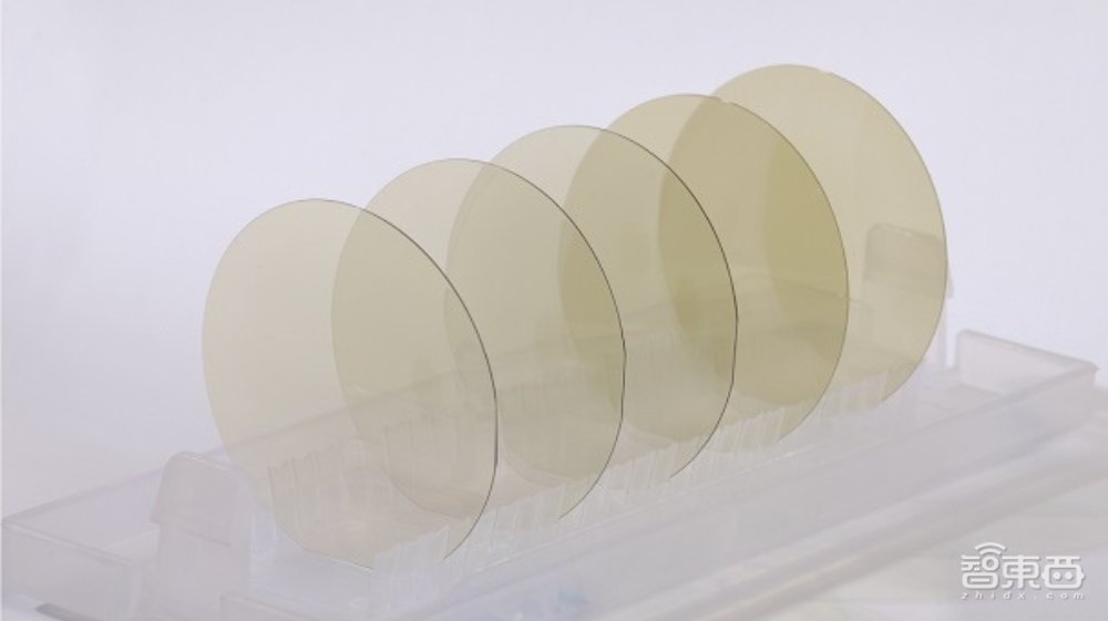 曝Meta首款AR眼镜生产隐情:不面向公众发布,5万台缩减至1000台